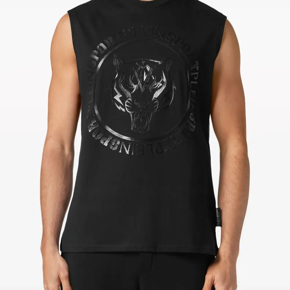 Топ с логотипом