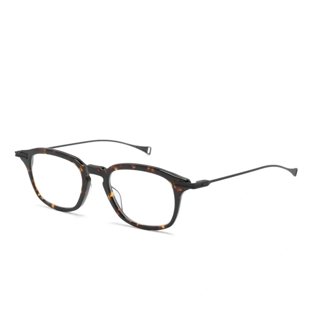 Очки в квадратной оправе Очки в квадратной оправе