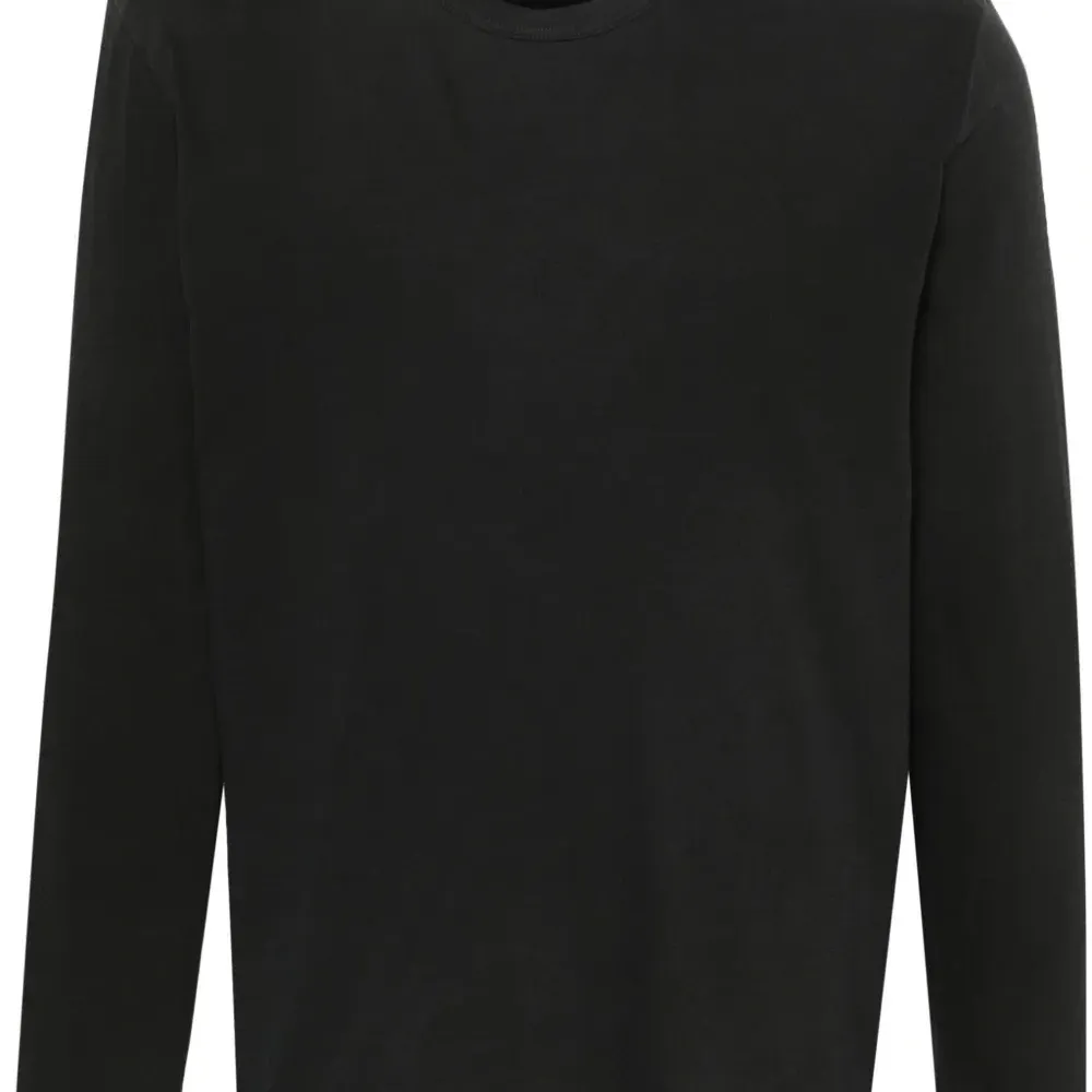 Футболка с длинными рукавами