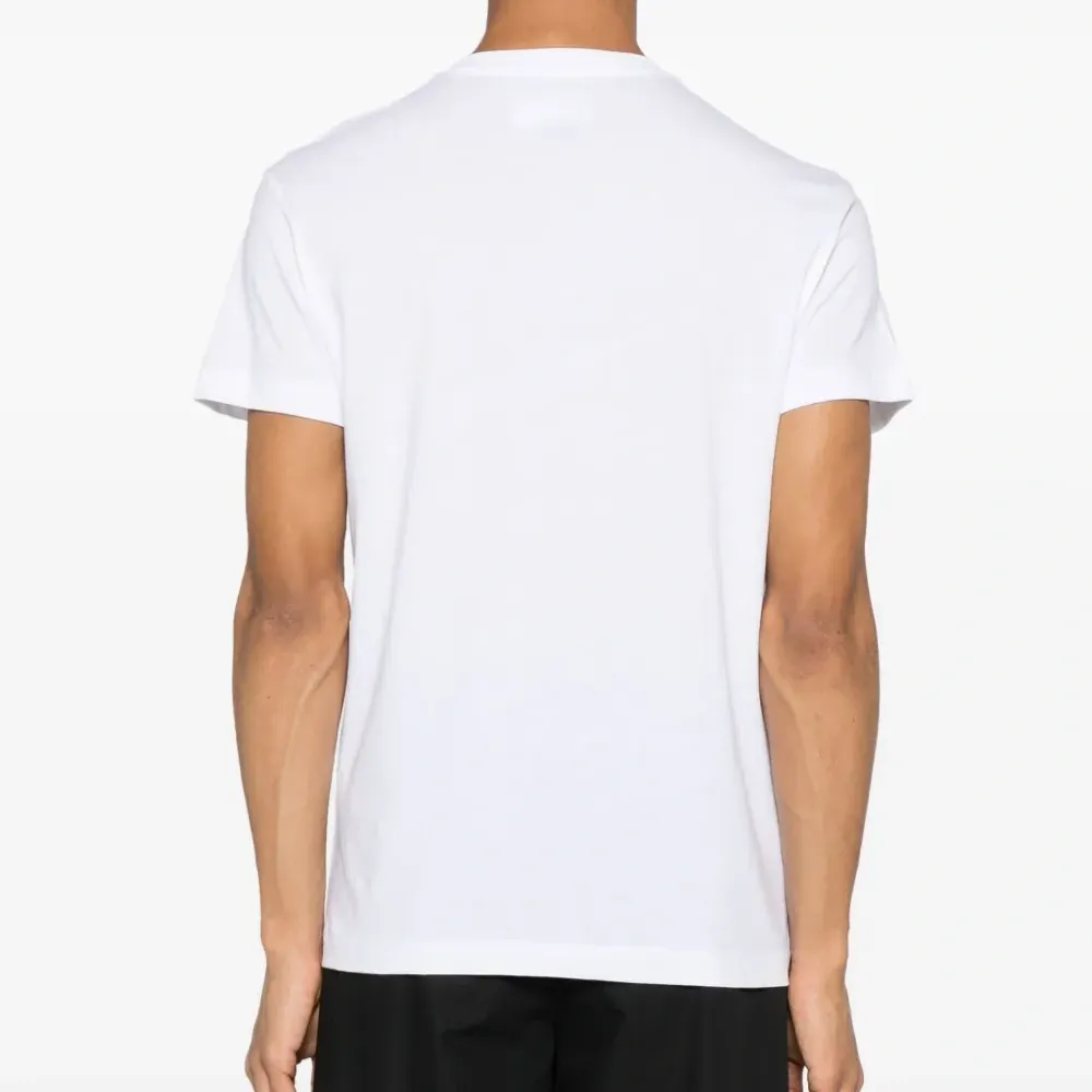 Футболка с логотипом