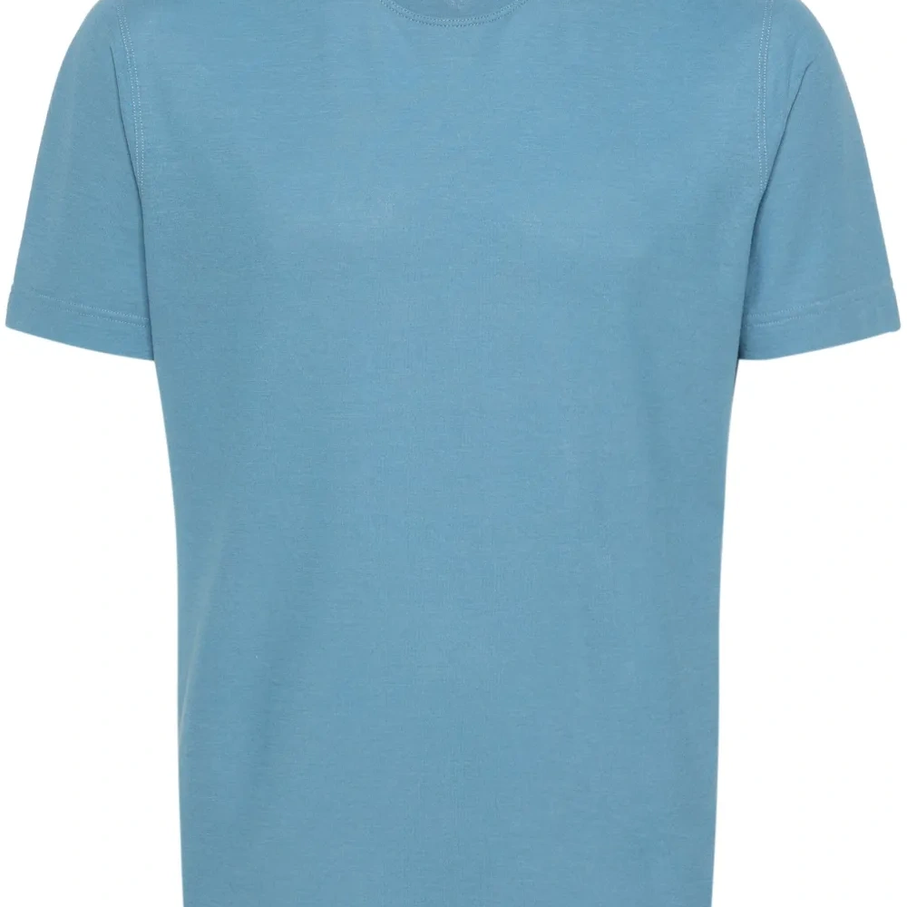 Футболка с короткими рукавами