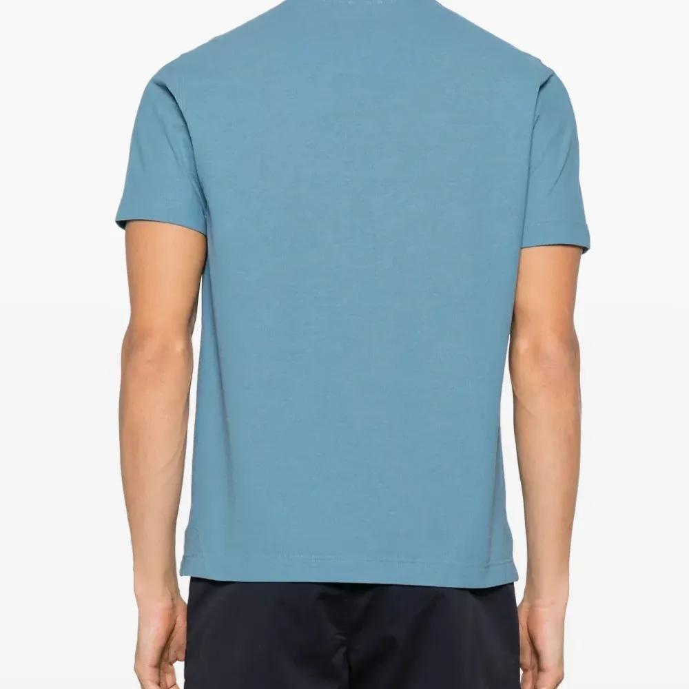 Футболка с короткими рукавами