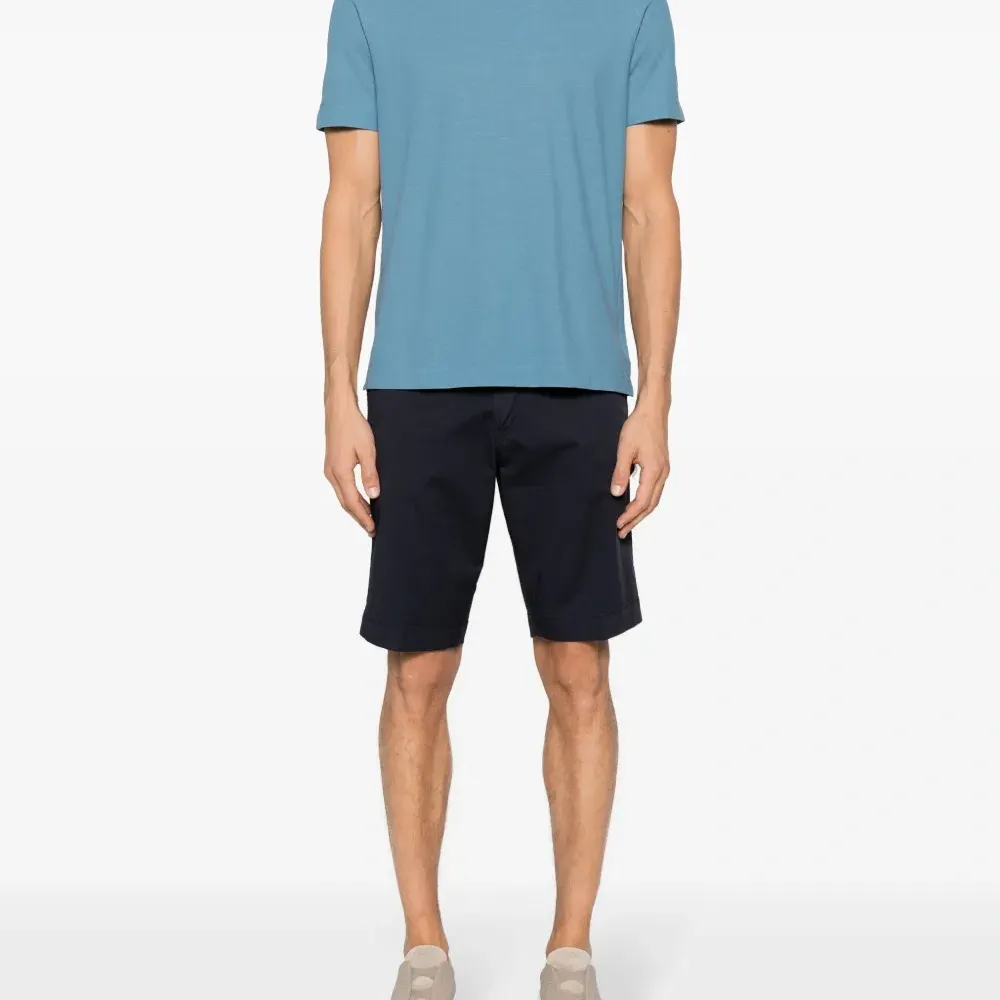 Футболка с короткими рукавами