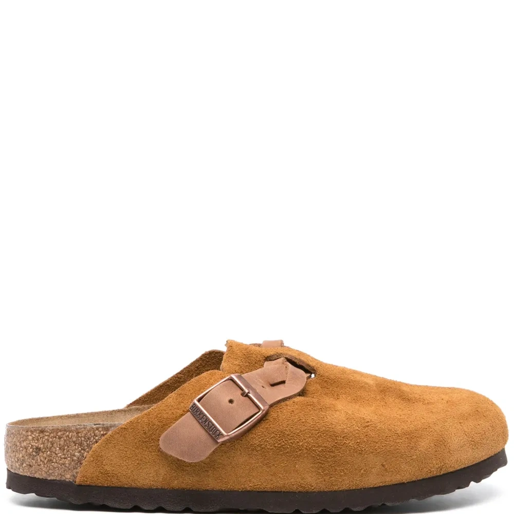 Мюли с закругленным носком и пряжками