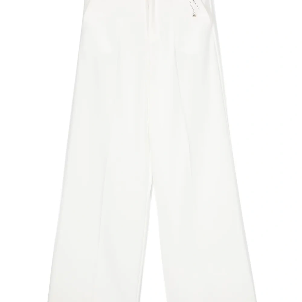 Широкие брюки с завышенной талией