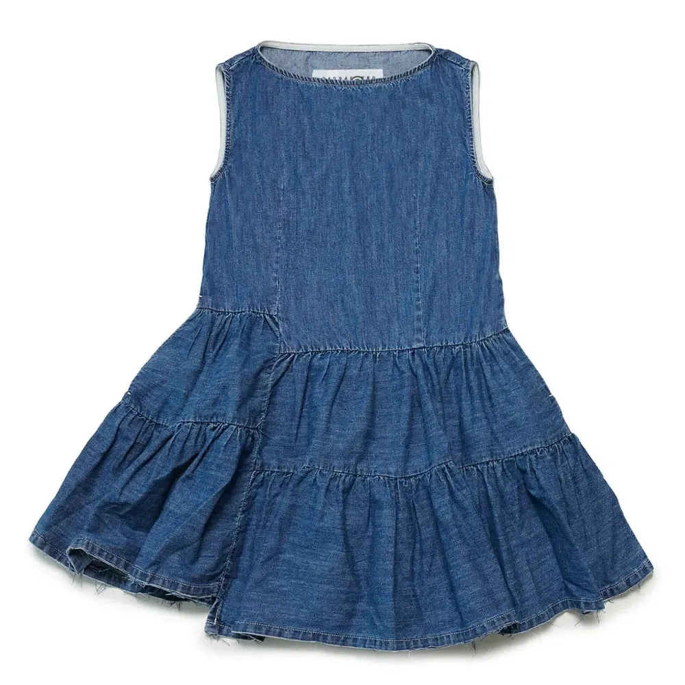 Джинсовое платье без рукавов