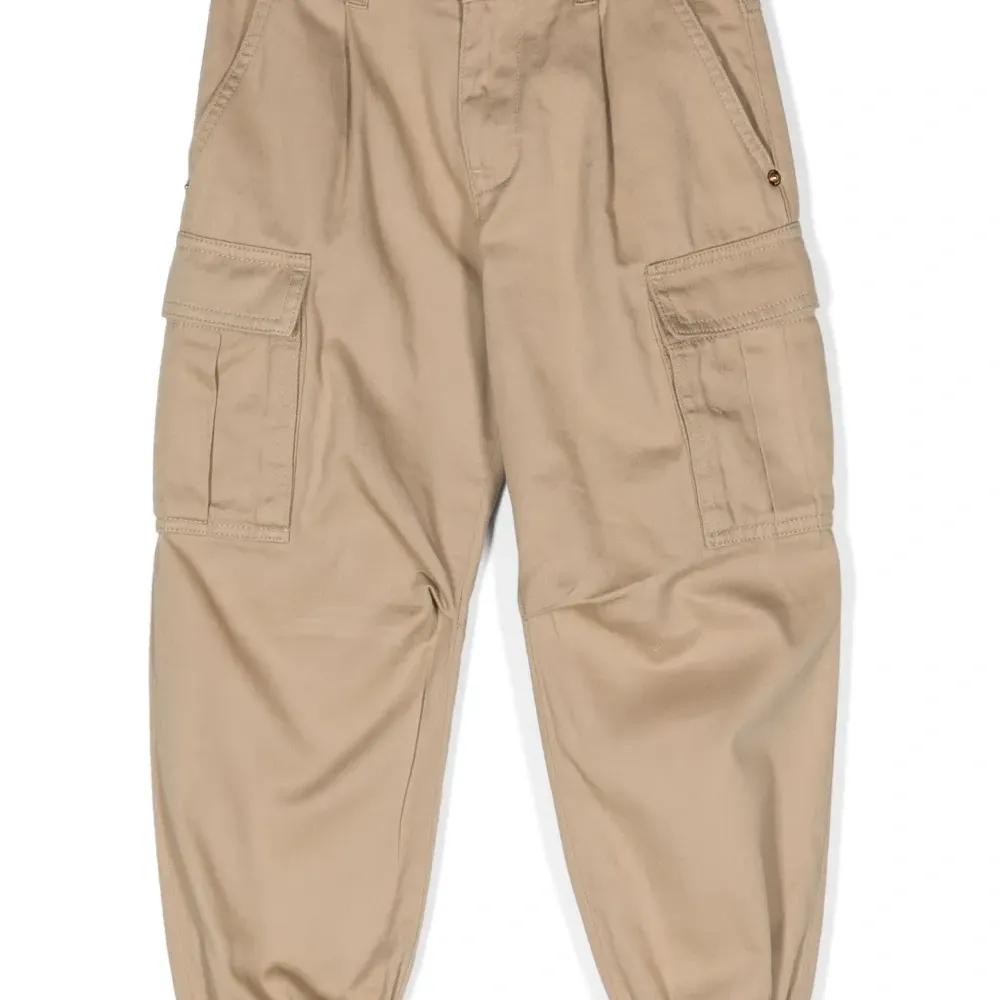 Зауженные брюки карго Зауженные брюки карго