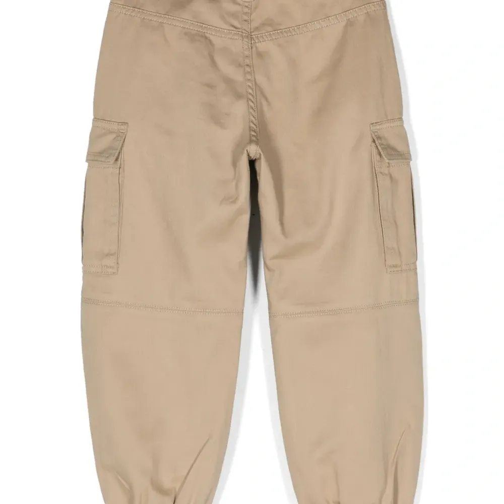 Зауженные брюки карго Зауженные брюки карго