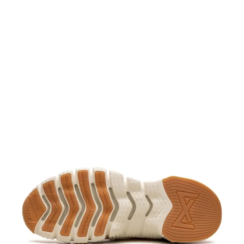 Кроссовки Free Metcon 3 'Guava Ice'