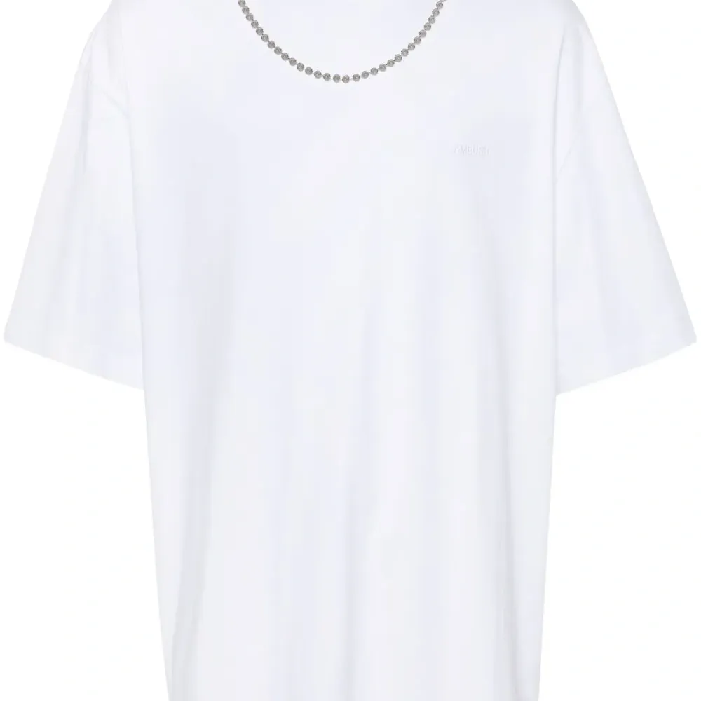 Футболка с вышитым логотипом