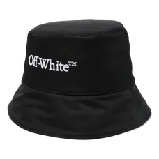 Шапка Bookish с вышитым логотипом Шапка Bookish с вышитым логотипом