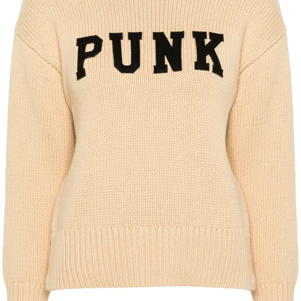 Джемпер с нашивкой-логотипом