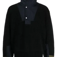 Джемпер с контрастной вставкой