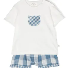 Комплект из футболки и шортов с нашивкой