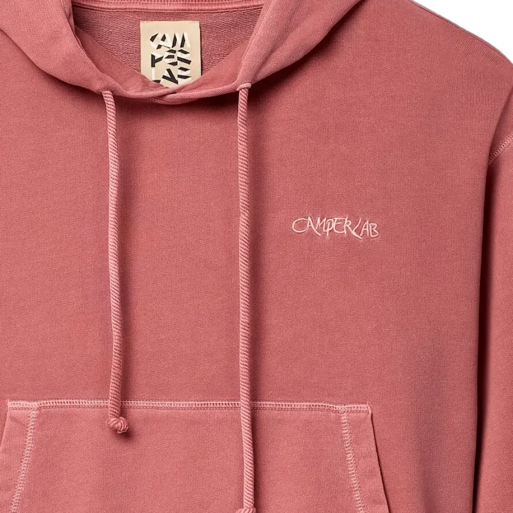 Худи с вышитым логотипом