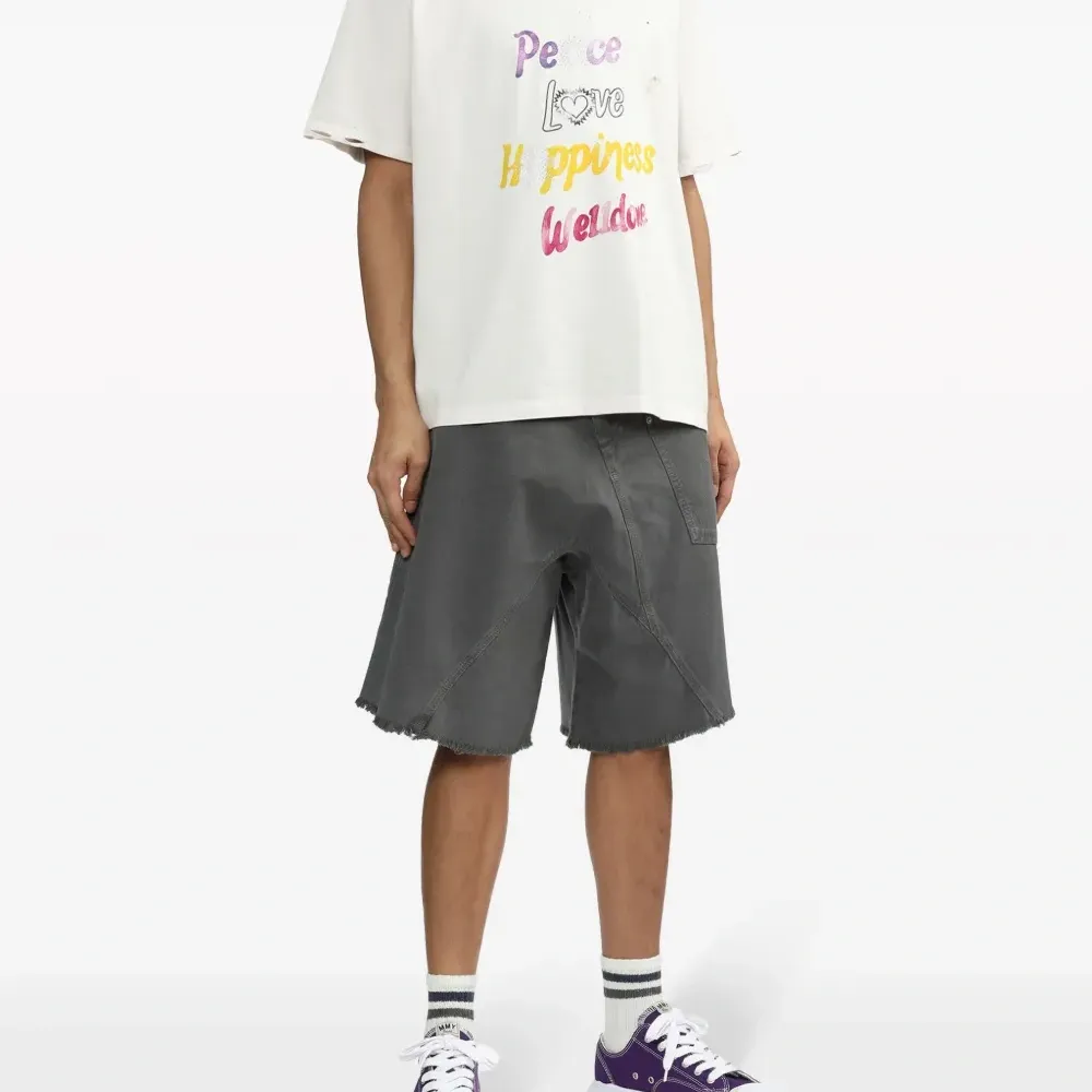 Футболка Peace с логотипом