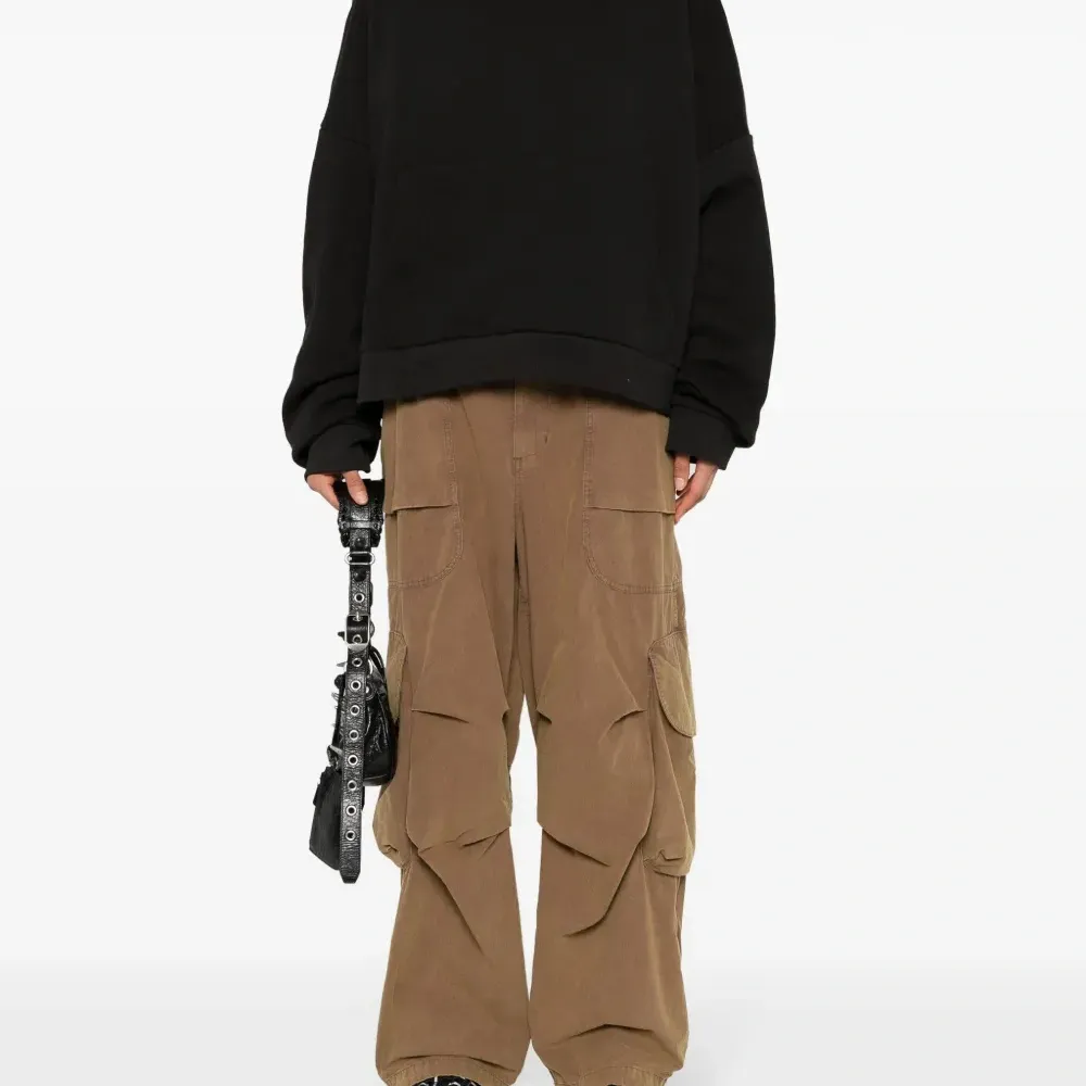 Худи с приспущенными плечами