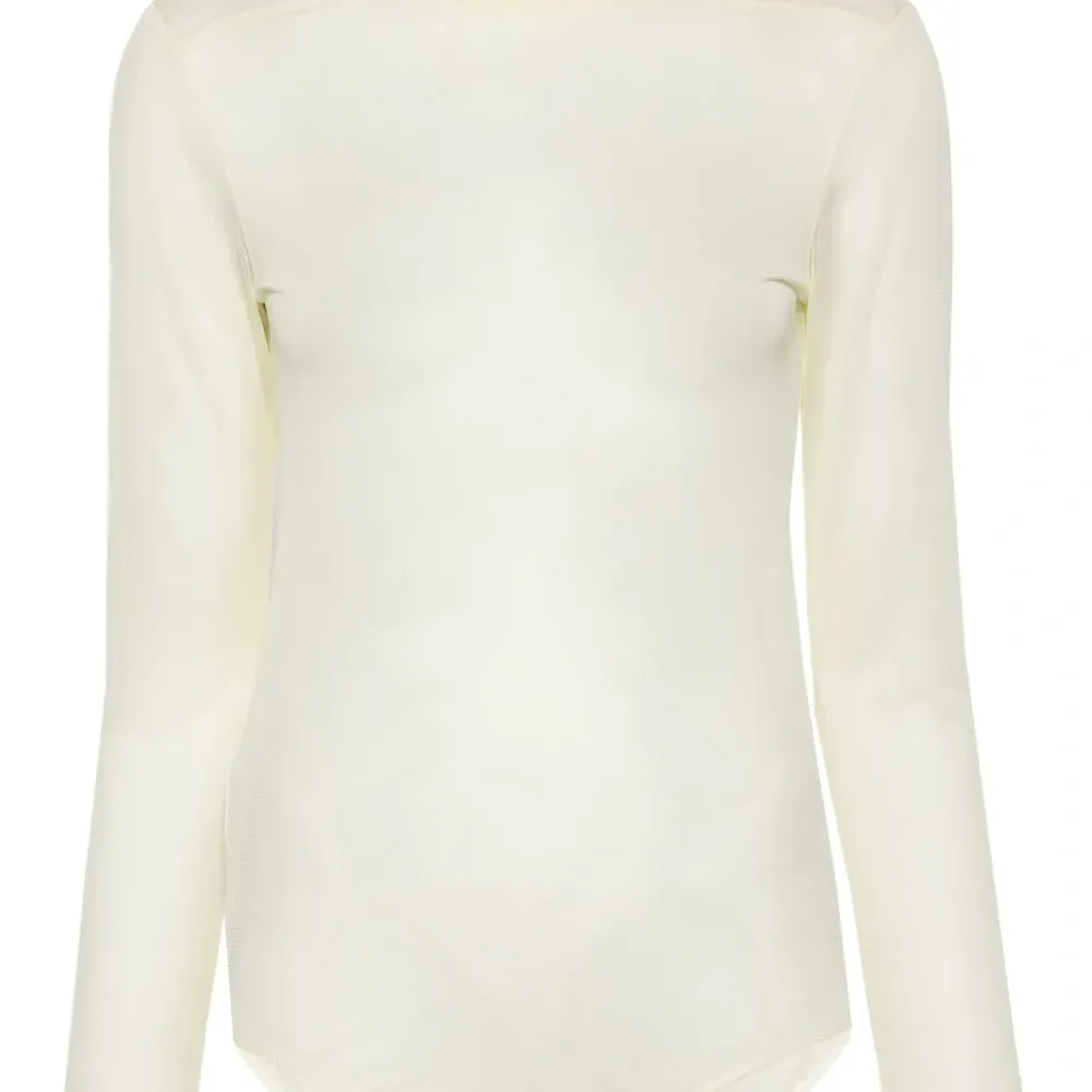 Боди с декоративной строчкой