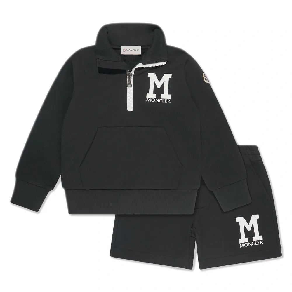 Спортивный костюм с логотипом