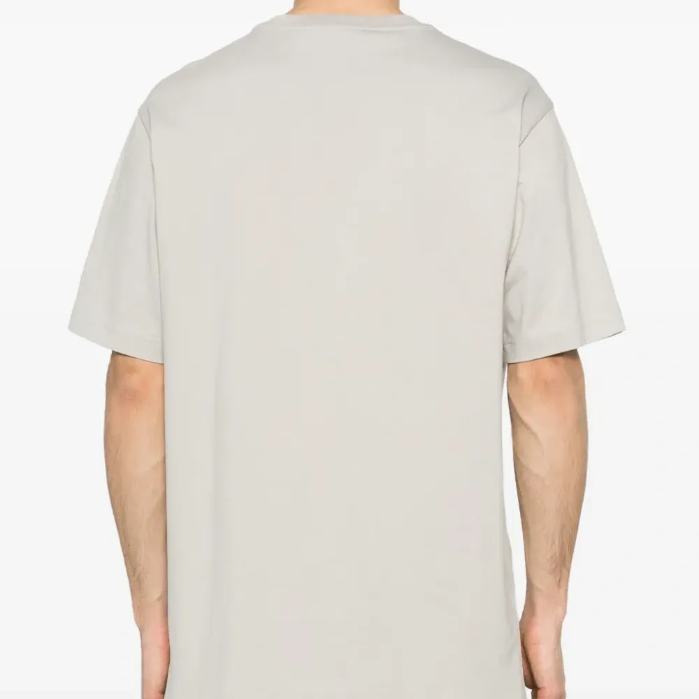 Футболка с принтом