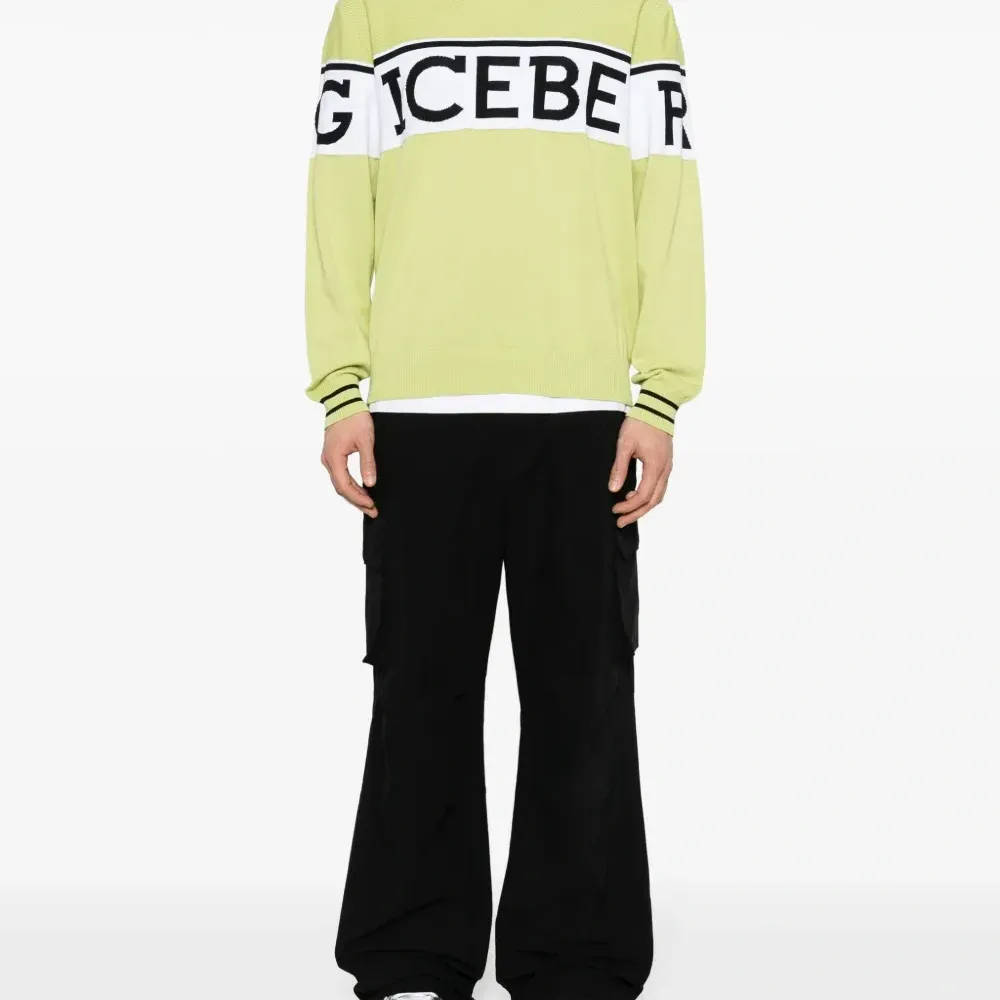 Толстовка с жаккардовым логотипом