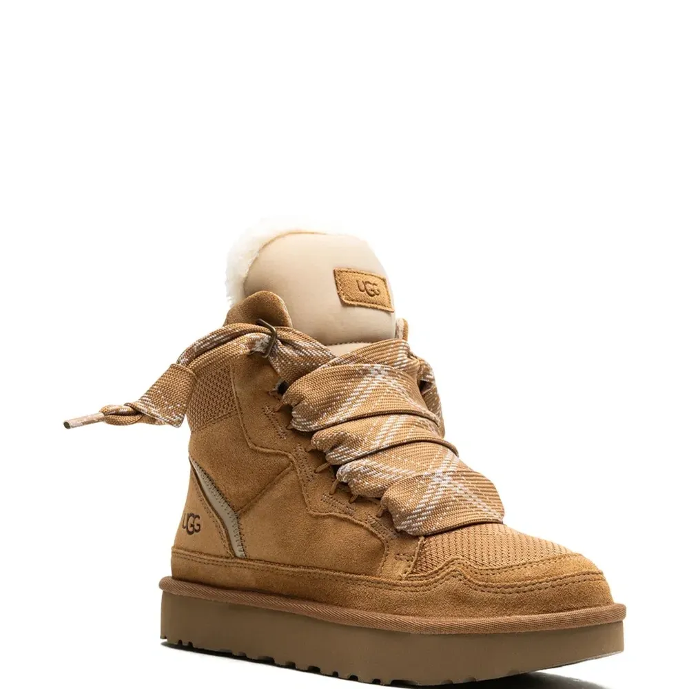 Кроссовки Highmel на шнуровке