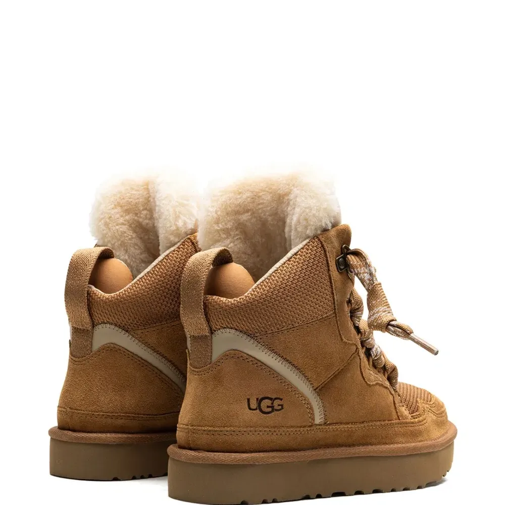 Кроссовки Highmel на шнуровке