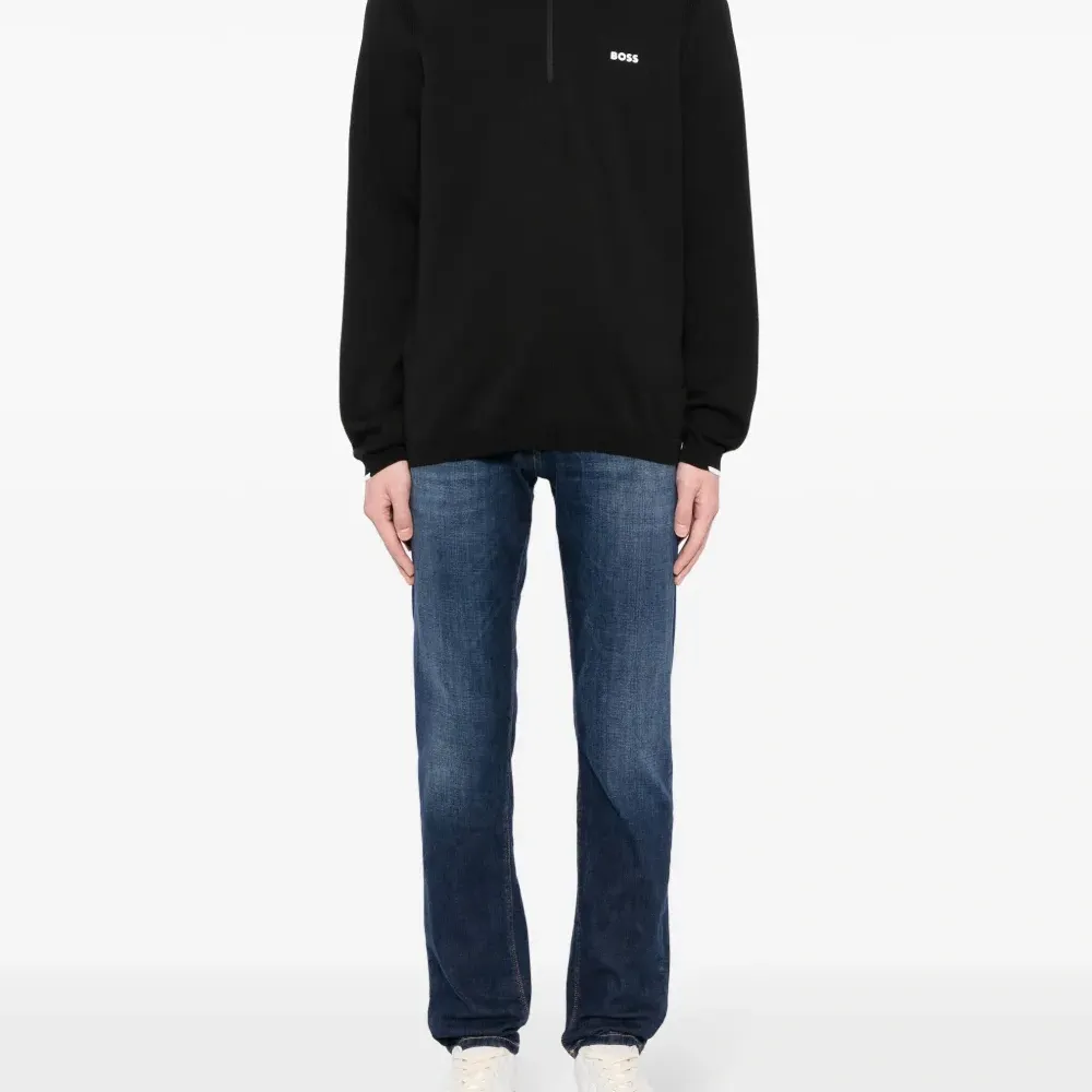 Толстовка с логотипом Толстовка с логотипом