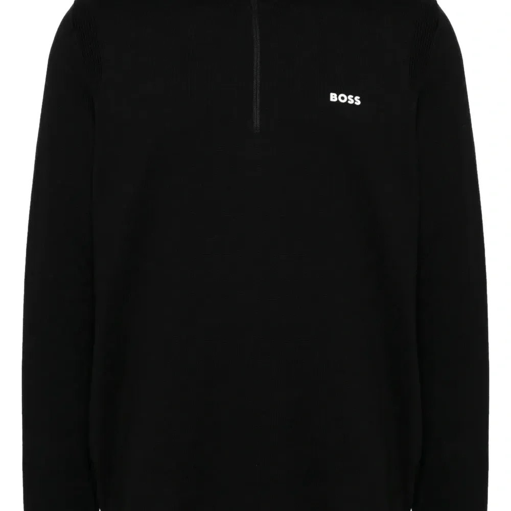 Толстовка с логотипом Толстовка с логотипом