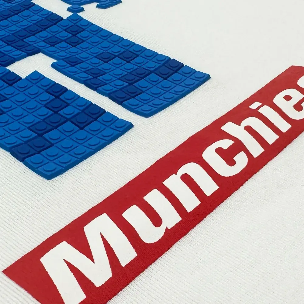 Футболка с аппликацией Футболка с аппликацией