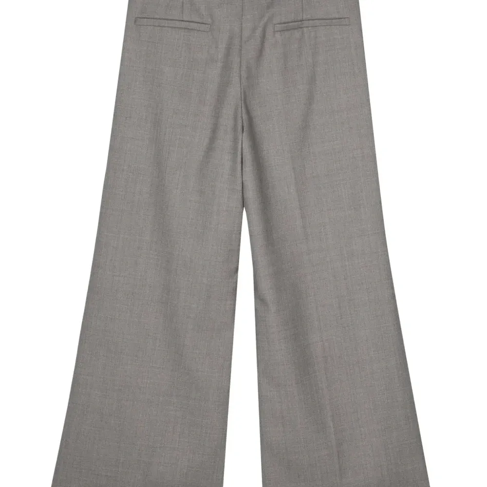 Брюки широкого кроя