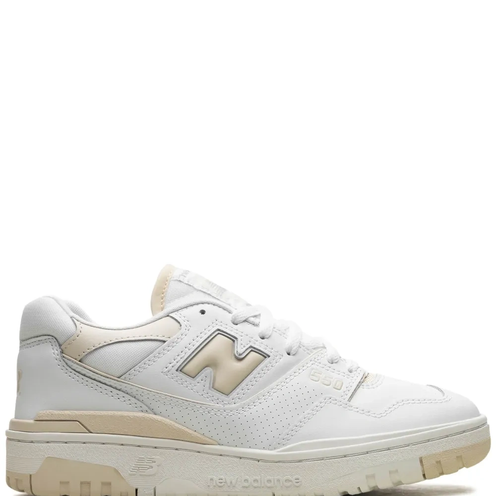 Кроссовки 550