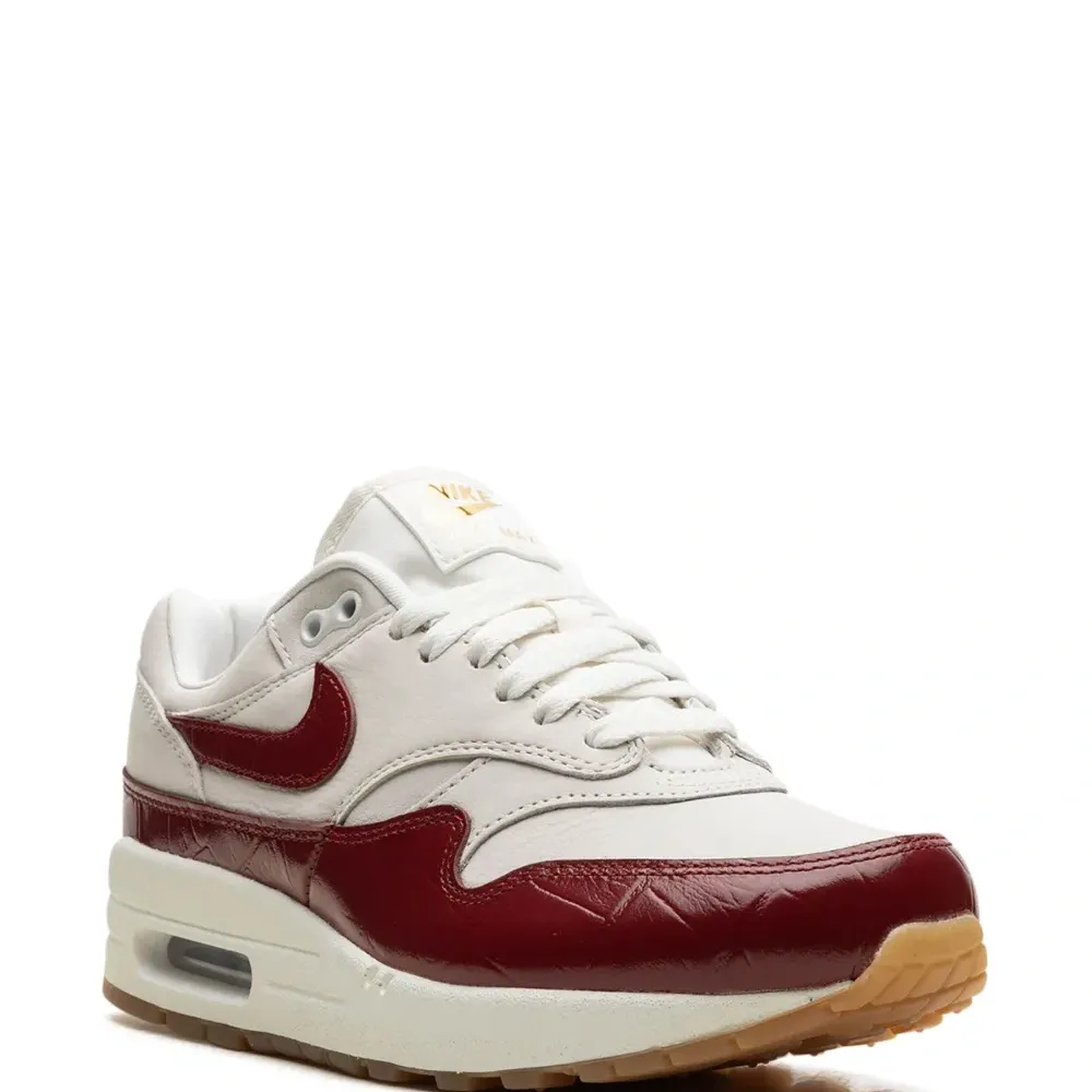Кроссовки Air Max 1 LX Team Red