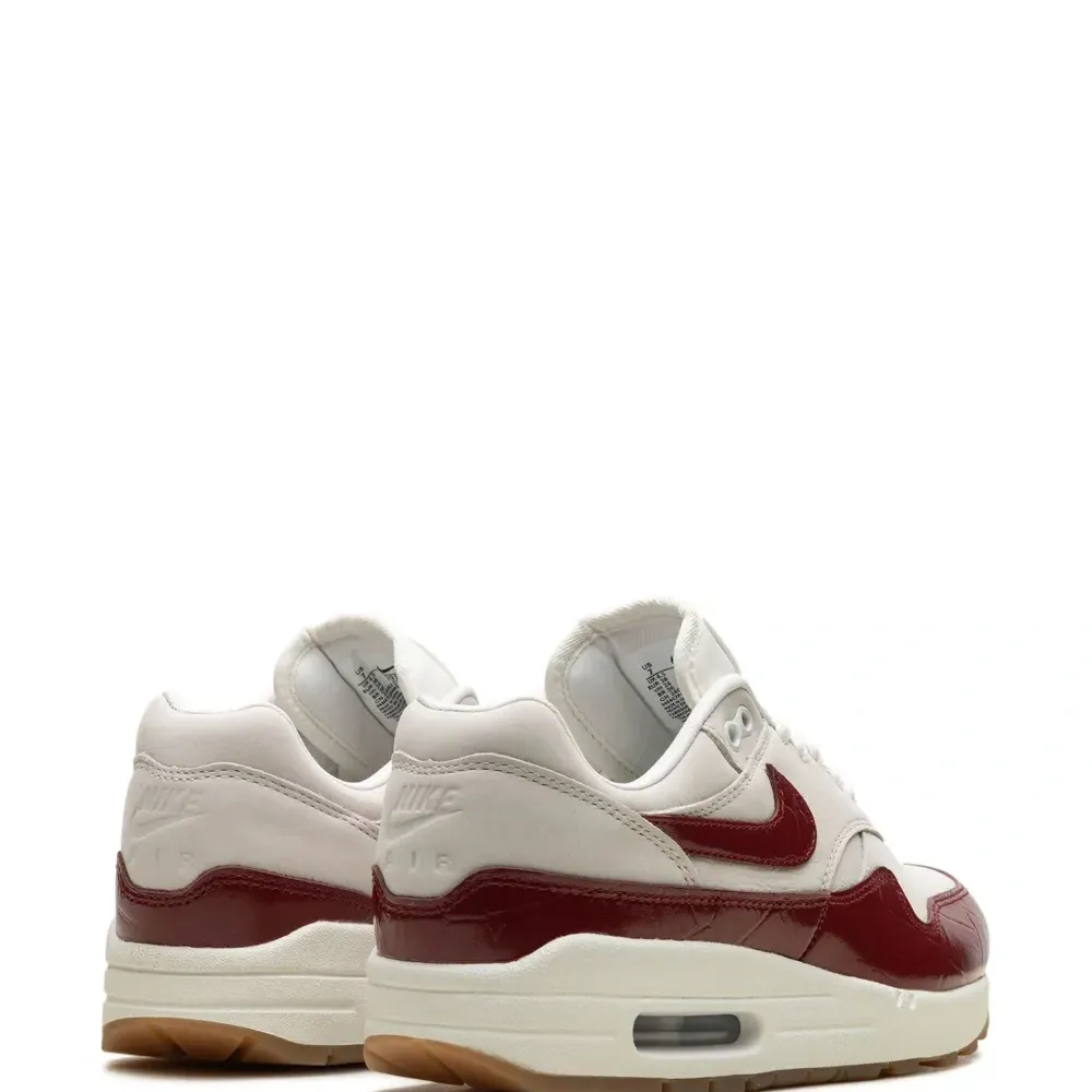 Кроссовки Air Max 1 LX Team Red