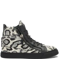 Кроссовки Nicki