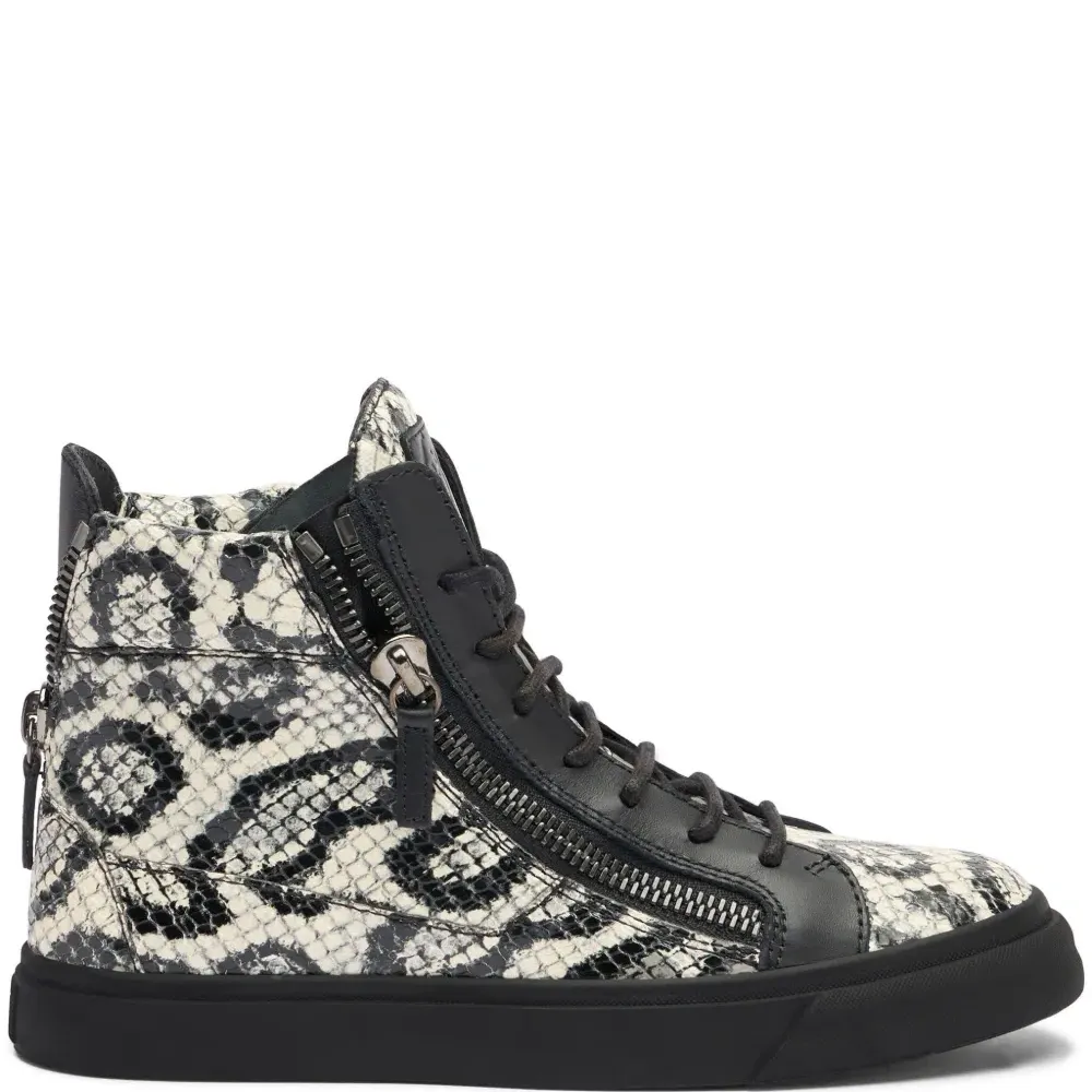 Кроссовки Nicki Кроссовки Nicki