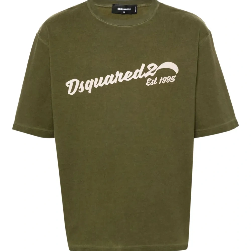 Футболка с вышитым логотипом