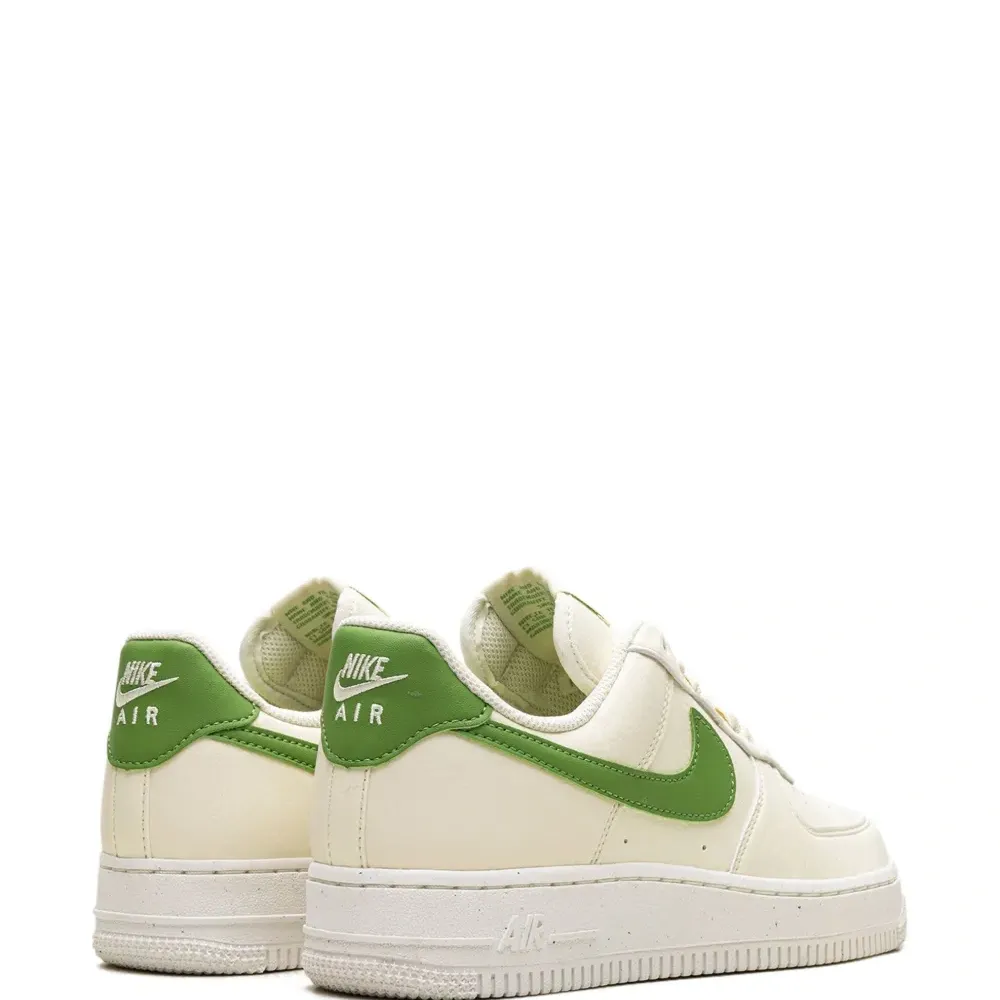 Кроссовки Air Force 1 '07 Low Coconut Milk