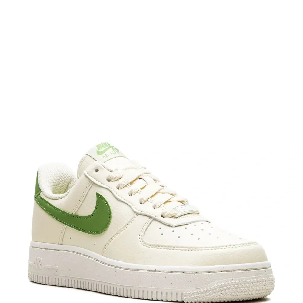 Кроссовки Air Force 1 '07 Low Coconut Milk