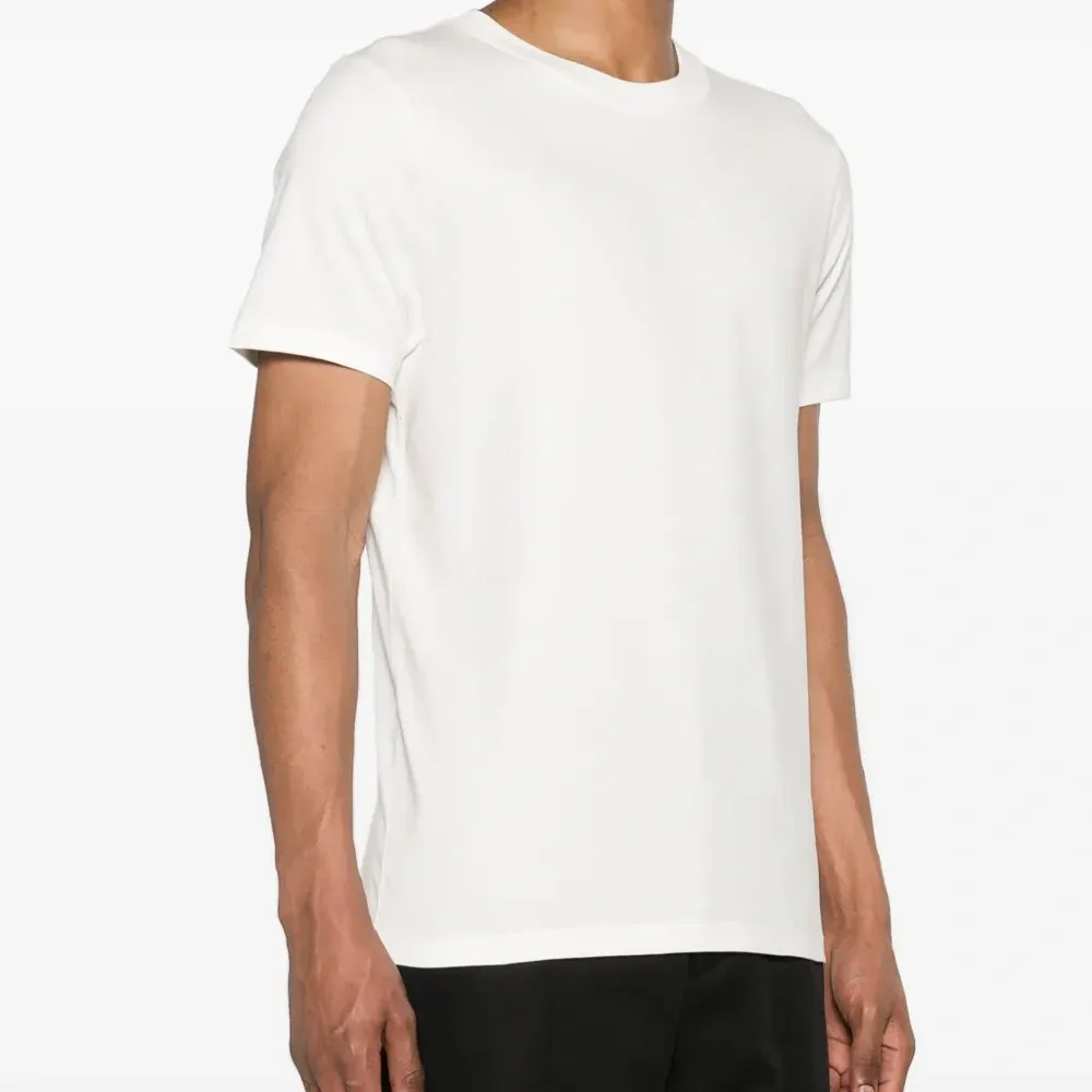 Футболка с круглым вырезом Футболка с круглым вырезом