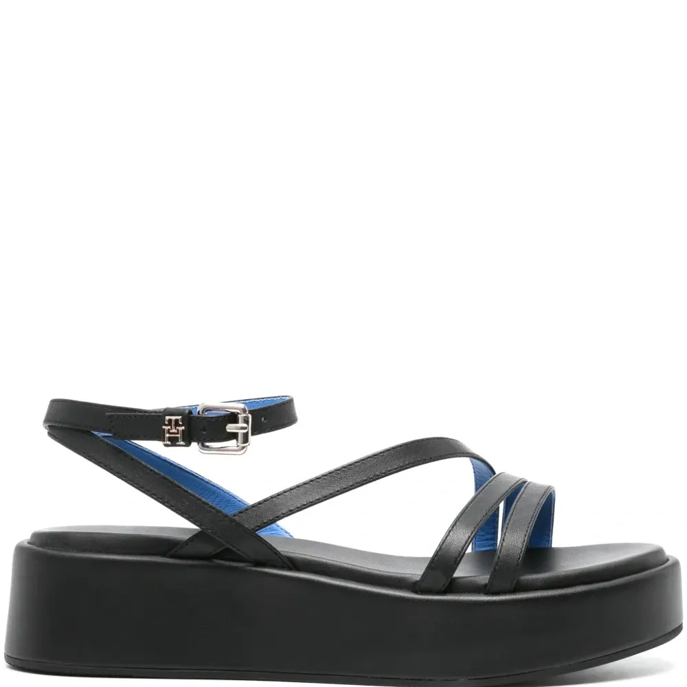 Сандалии на платформе Сандалии на платформе