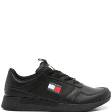 Кроссовки с тисненым логотипом