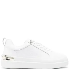 Кеды с тисненым логотипом