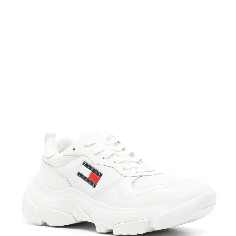 Кроссовки с логотипом Кроссовки с логотипом