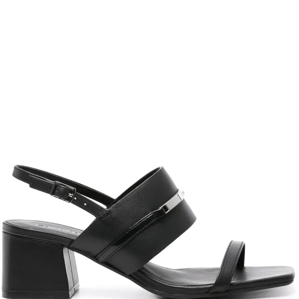 Босоножки с логотипом