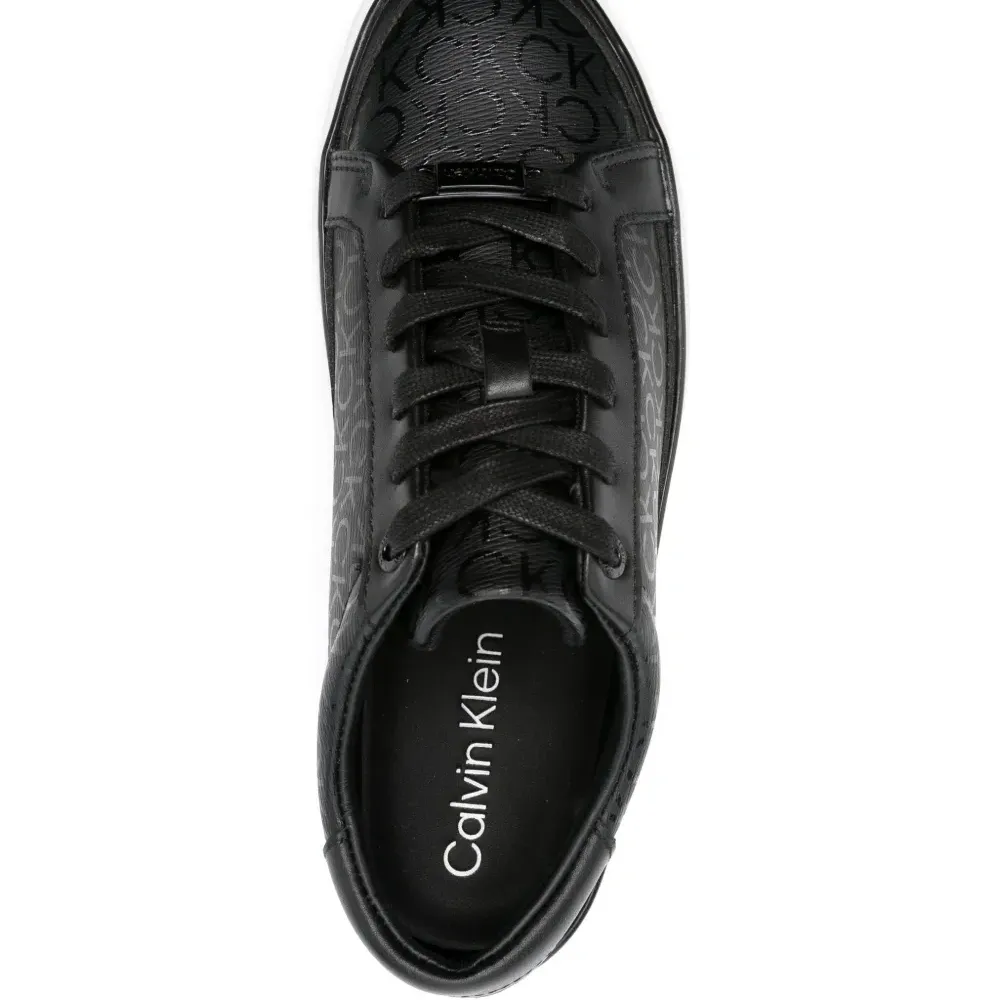 Кеды с монограммой на платформе