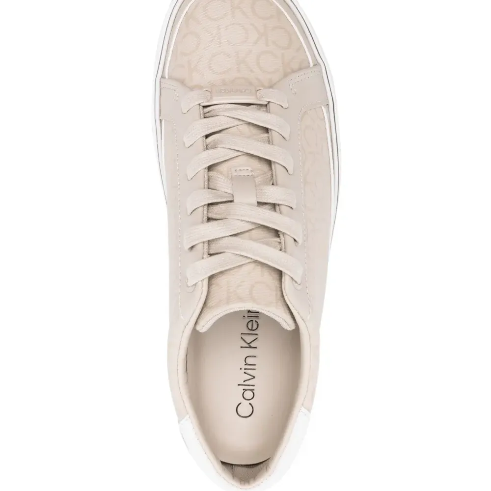 Кеды на платформе с логотипом