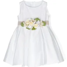 Платье с поясом и цветочной аппликацией