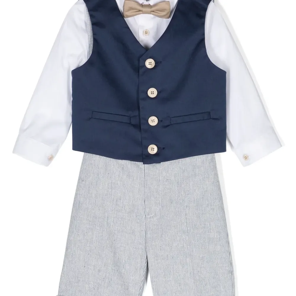 Костюм-тройка в полоску