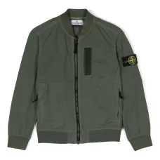 Легкий бомбер с нашивкой Compass Легкий бомбер с нашивкой Compass